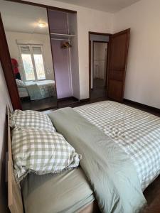 Maisons de vacances Maison spacieuse et confortable : photos des chambres