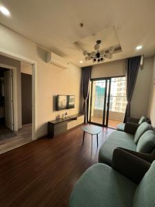 Monarchy Apartment Luxury