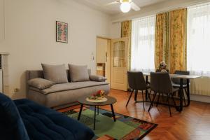 Heritage Apartments in Historical Musician Residence of Josef Klein