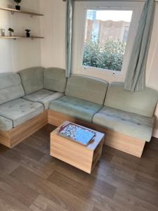 Villages vacances mobil home ronce le bain : photos des chambres