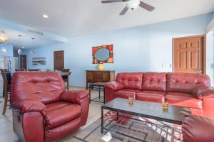 Vacation Paradise Newly Remodeled Ocean Front Condo