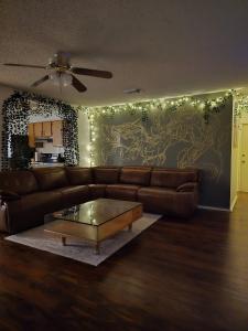 Boho Home Near Lackland + SeaWorld + Kids Room - Ubytování bez kategorie ve městě San Antonio