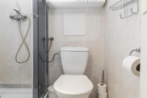Good Spirit Apartment Letnany Prague