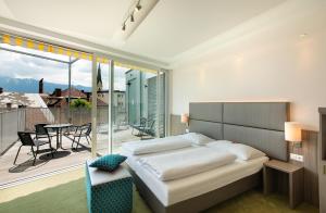 Junior Suite with Terrace room in Hotel City