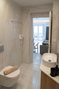 The White House minimal apartments