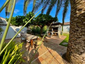 Villas Villa provencale Golfe St Tropez climatisee piscine chauffee, Spa, billard, Wifi haut debit pro : photos des chambres