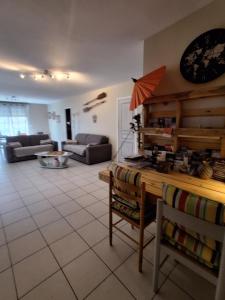 Maisons de vacances Family villa in Salles-d-Aude : photos des chambres