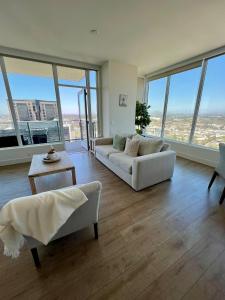 The Daisy-Highrise 2BR Marina View,Pool,Jacuzzi,Gym&Parking