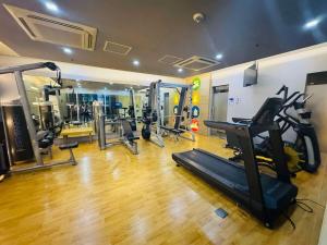 5min Staycation Away from Naia Terminal 3 Airport