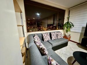 Comfortable departamento céntrico y relajado