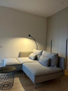 Top of River Bastionai, Self Check-in