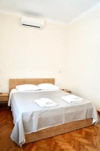Large apartment in Ermoupoli