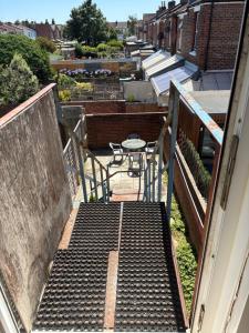 Laburnum - 2 bedroom - Sleeps 6, Outside Space, Free Parking