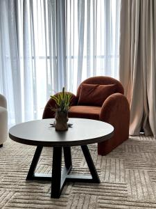 Modern 1-Bedroom Apartment, with heated pool