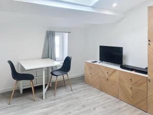 Appartements La Suite Lauragaise - Studio climatise : photos des chambres