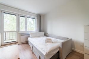 Osiedle Sobieskiego Comfort Apartment by BookingHost