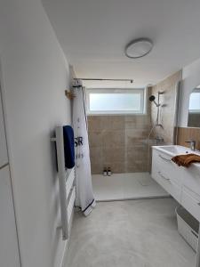 Maisons de vacances Maison Ka-za, jacuzzi meuble tourisme 3 etoiles : photos des chambres