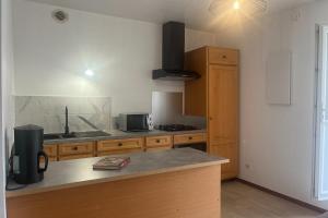 Tiki House - Apartment near Malestroit