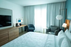 Holiday Inn Acapulco La Isla by IHG