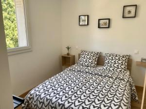 T 2 climatisé parking gratuit à 200 m des plages