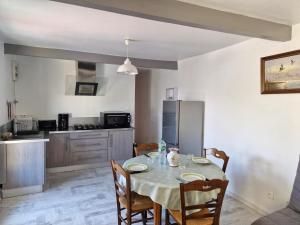 Appartements Les Bleuets : photos des chambres