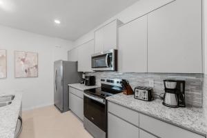 Family 7BR Villa Near Disney Parks