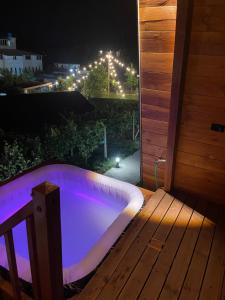 Azalea 2, Cozy Wooden Villa