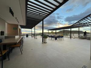 Condomínio City House : Conforto e vista privilegiada!