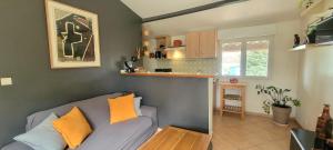 Appartement au calme à 5min du centre dAix-en-Provence avec terrasse vue sur jardin & parking privé