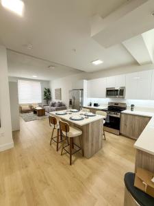 #110 Brand New 2 Bedrooms 2 bathrooms near Brickell and beach