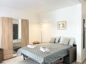 Studio centre ville et plage