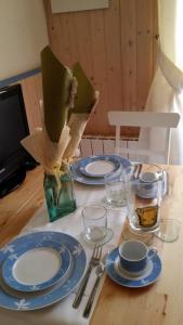 Appartements Type 2 hypercentre 100 m de la mer : photos des chambres