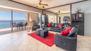 Living The Good Life Modern Oceanfront Condo