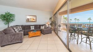 Walking On Sunshine Oasis Oceanfront Condo