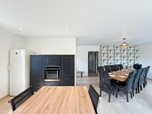 Maisons de vacances Charmant Gite - Jardin, Billard & Petanque : photos des chambres