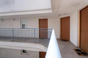 Keleti Train Station -Garay Square Apartment with balcony