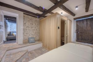 Villa Galant with Pool and Sauna - Happy Rentals