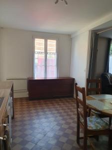 Appartements Proximity to Cite Internationale : Appartement 1 Chambre