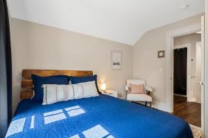 Charming 2BR East Nash Duplex Great Location