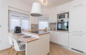 Amazing Home In Kakma