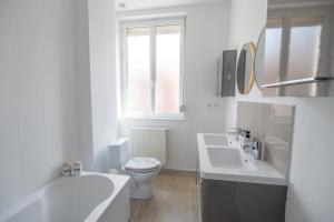 Villas La Villa des Oliviers - Les Demeures d -Adrien : photos des chambres