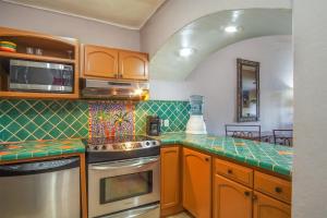 Marina Pinacate 105 A License To Chill Pool-Side