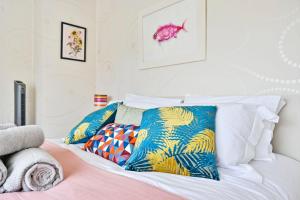 Stylish Chelsea House With Parking