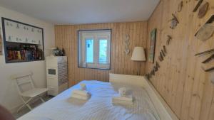 Appartements Type 2 hypercentre 100 m de la mer : photos des chambres