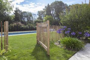 Maisons de vacances 4 house 5 bedrooms, swimming pool and river absolute calm : photos des chambres