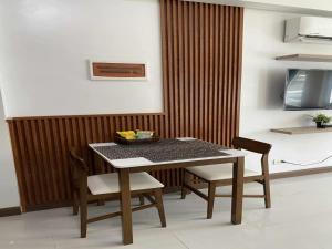 Spacious Studio unit with Balcony and Seaview