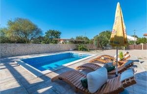 1 Bedroom Nice Home In Biograd Na Moru