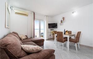 Gorgeous Apartment In Krusevo