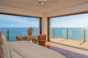 Villa Turquesa 10BR by Cabo Villas