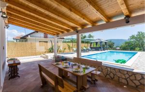 Gorgeous Home In Lovrec